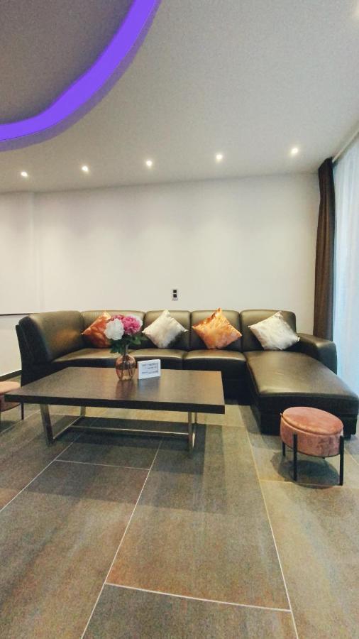 Viet Anh Appartement Blankenberge Bagian luar foto